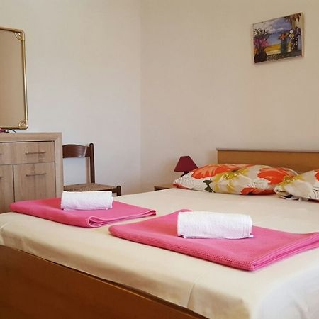 Guesthouse Jenny (Adults Only) Novalja Ngoại thất bức ảnh