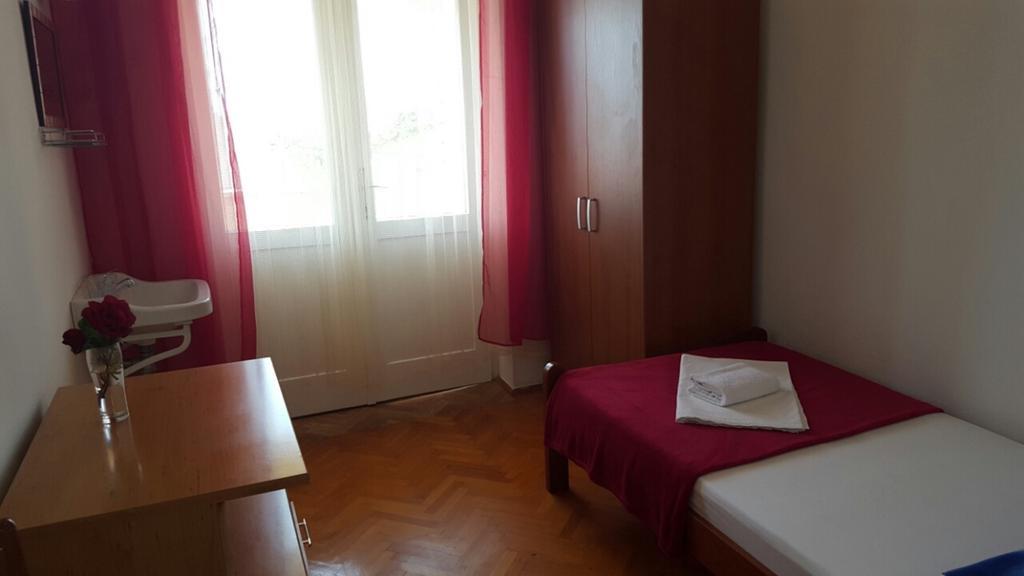 Guesthouse Jenny (Adults Only) Novalja Ngoại thất bức ảnh