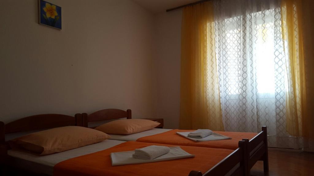 Guesthouse Jenny (Adults Only) Novalja Ngoại thất bức ảnh
