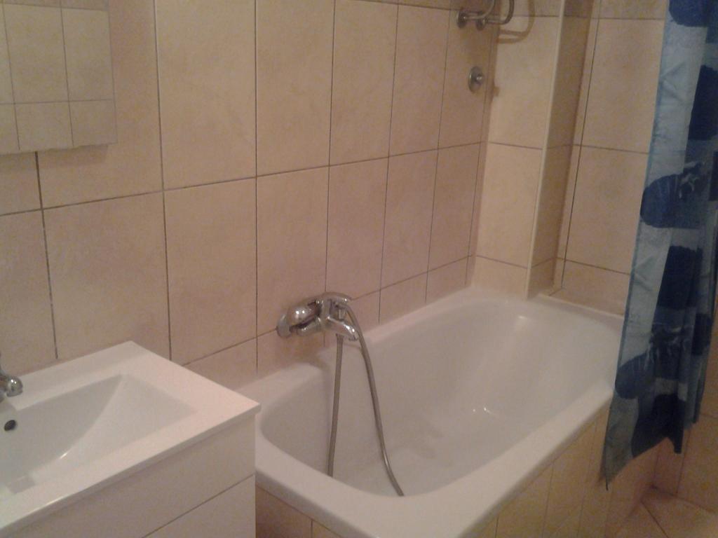 Guesthouse Jenny (Adults Only) Novalja Ngoại thất bức ảnh