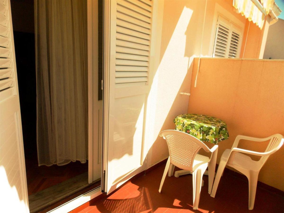 Guesthouse Jenny (Adults Only) Novalja Phòng bức ảnh